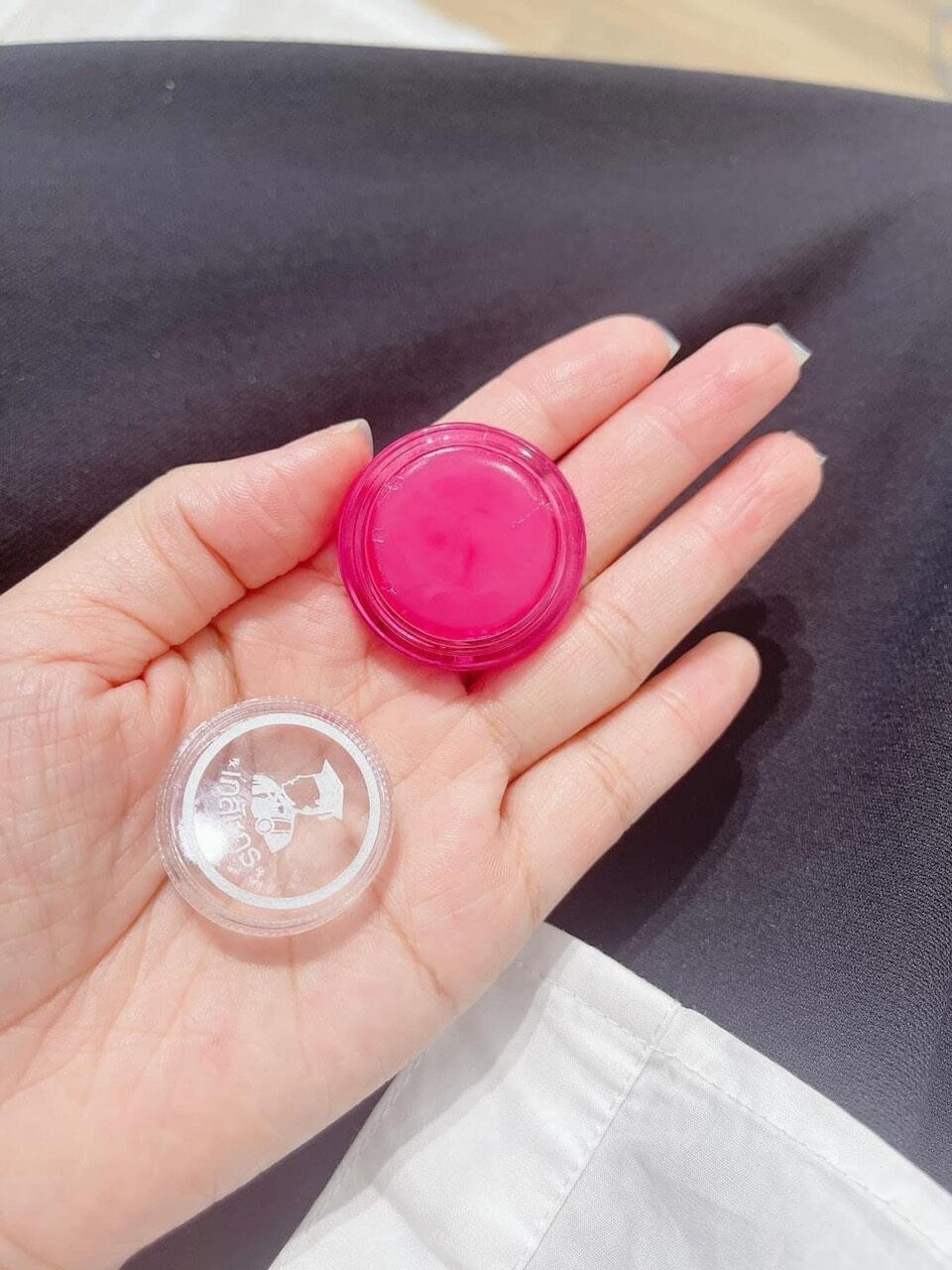 Son Dưỡng Môi Thái Lan