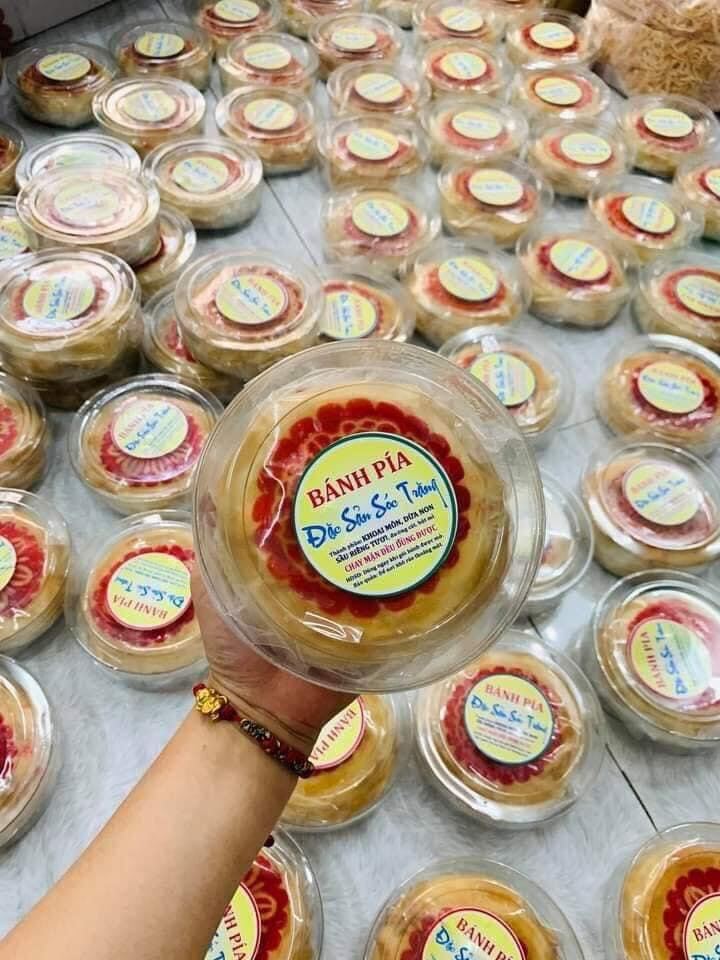 BÁNH PÍA SONG VỊ 4 TRỨNG