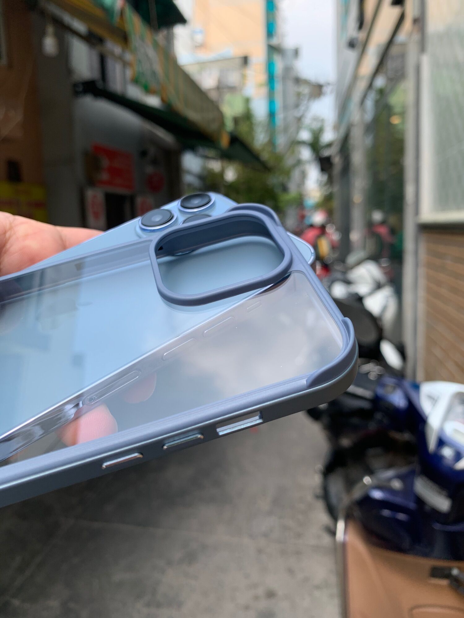 Ốp sulada chính hãng cho iphone 13promax