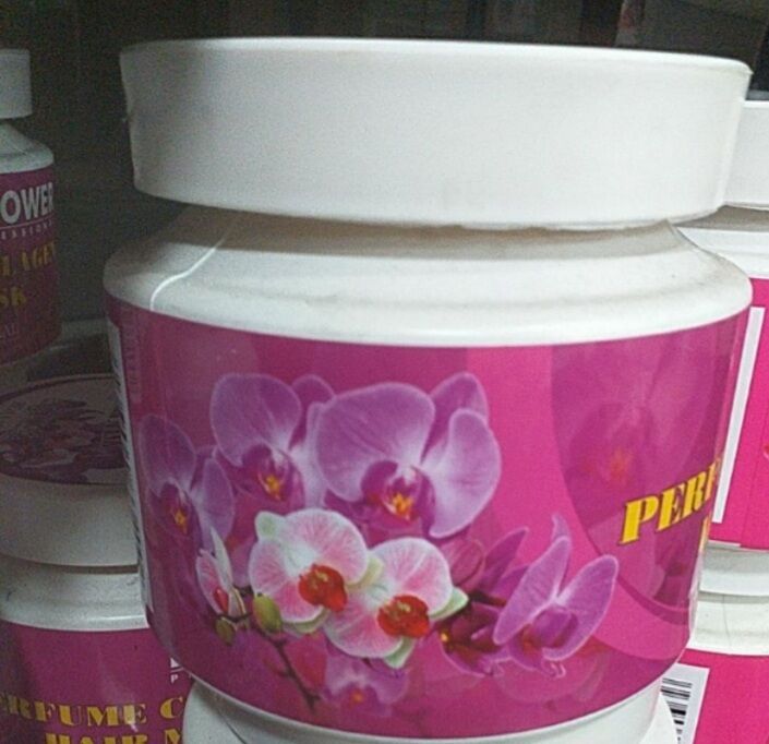 Kem ủ tóc hoa sen, hoa lan 1000ml