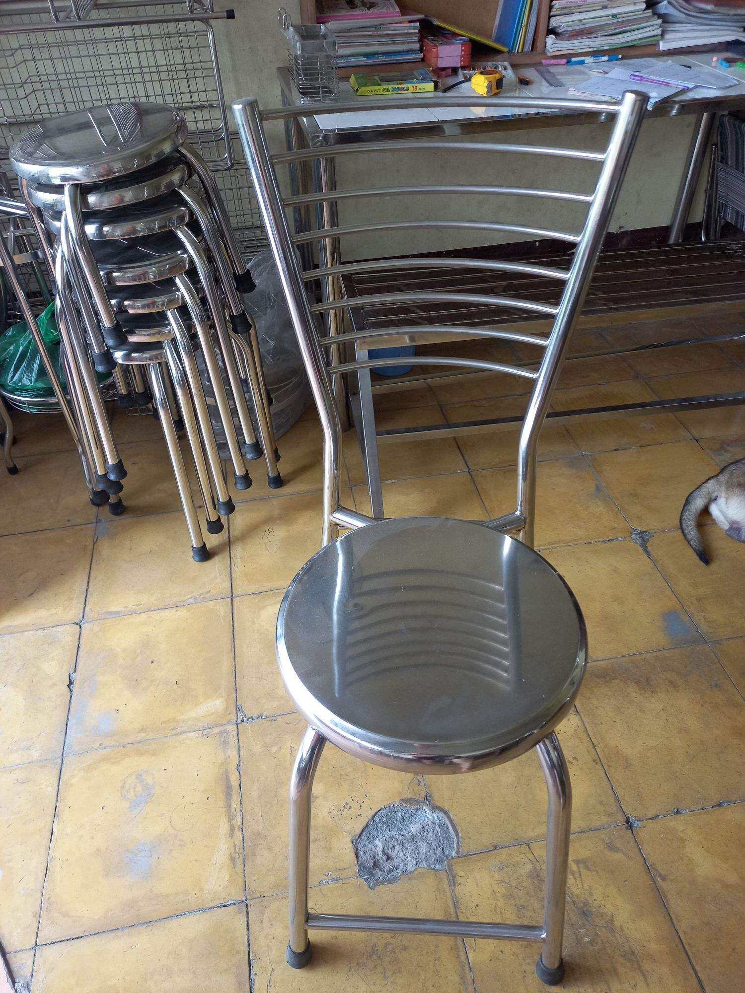 ghế dựa inox 8 song hàn chết .cao 50cm chân o25 mặt ghế 36cm.inox 201