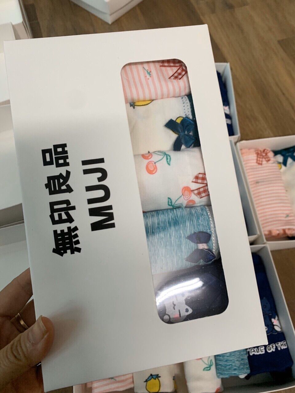Hộp 5 quần chip nữ cute dễ thương