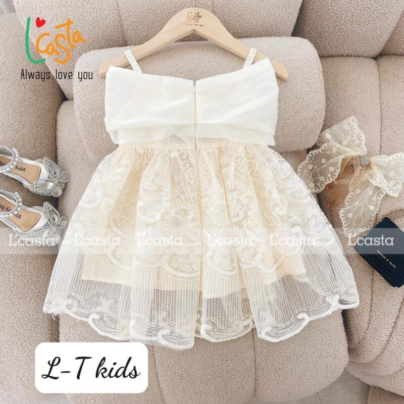 Váy ren 2 dây cực xinh cho bé