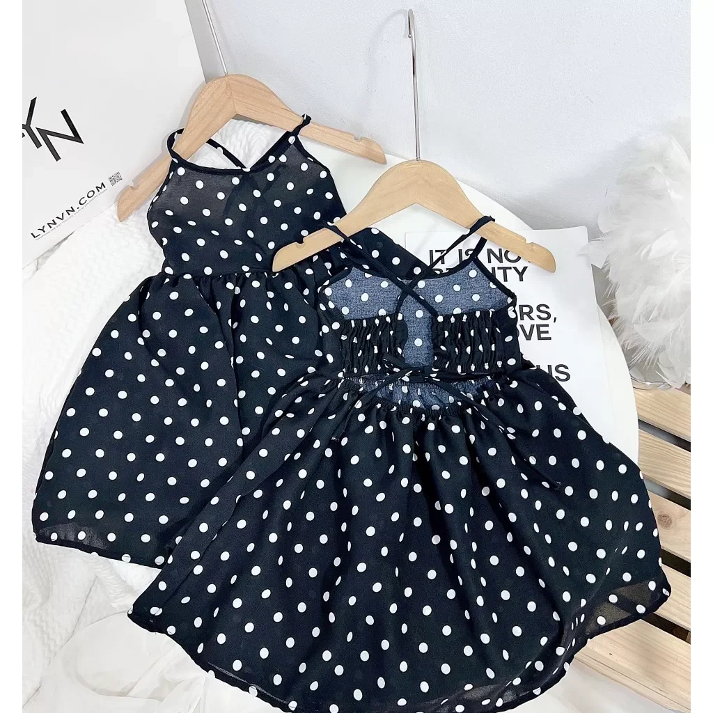 váy chấm bi có đan lưng cho bé 8_20kg
