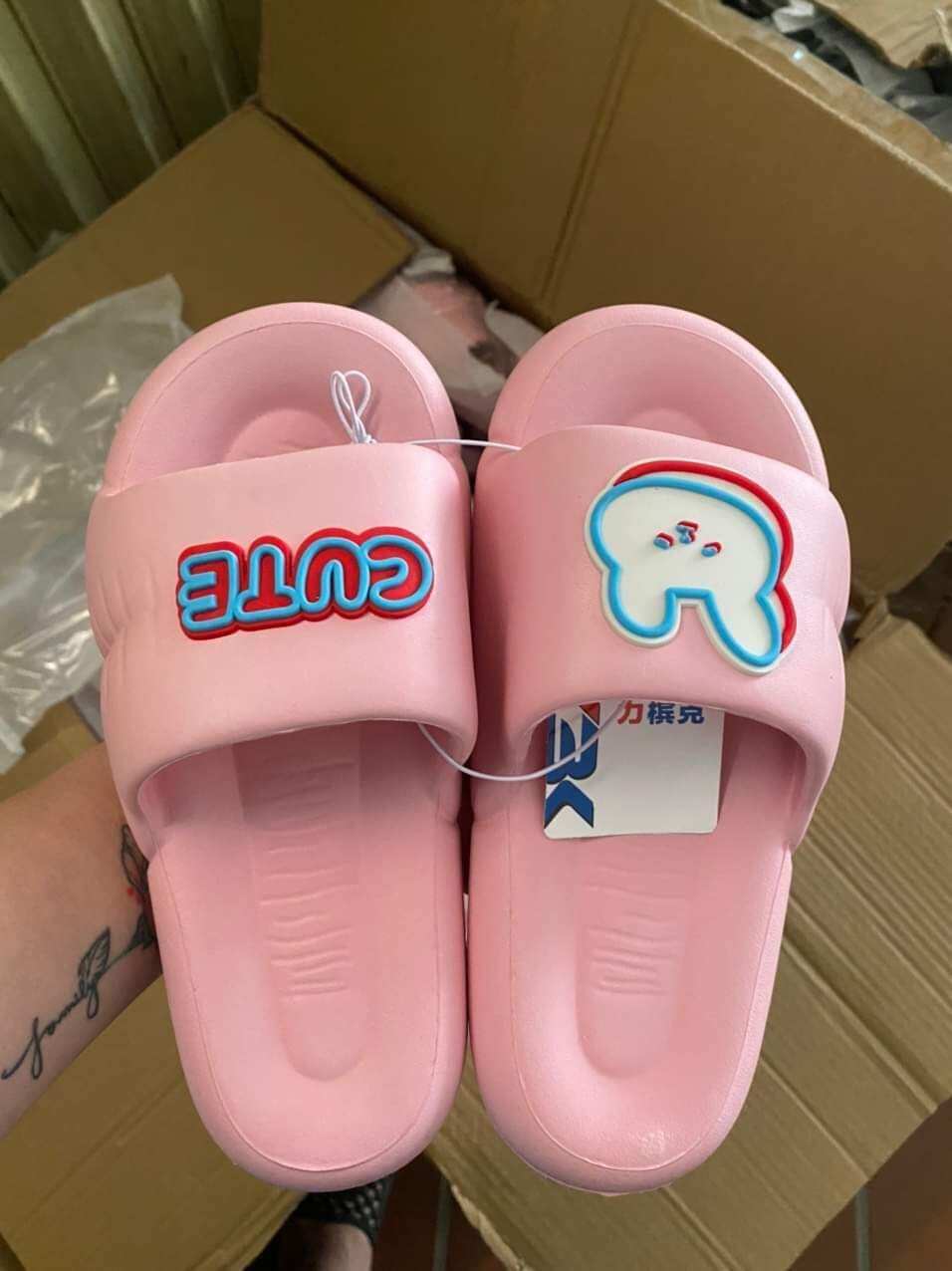 Dép bánh mì hàn quốc cute có size nam nữ