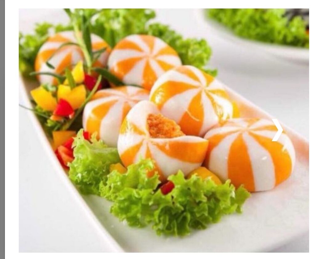 Bánh bao nhân trứng cá hồi