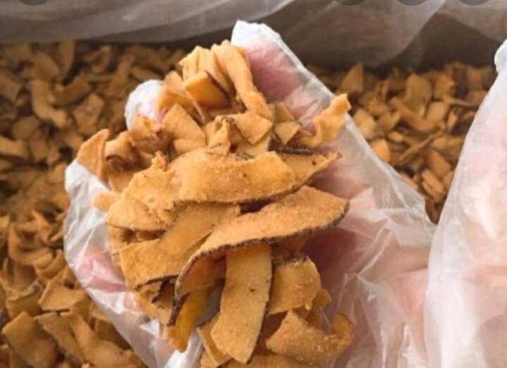 mứt dừa ca cao sấy giòn (500gram)