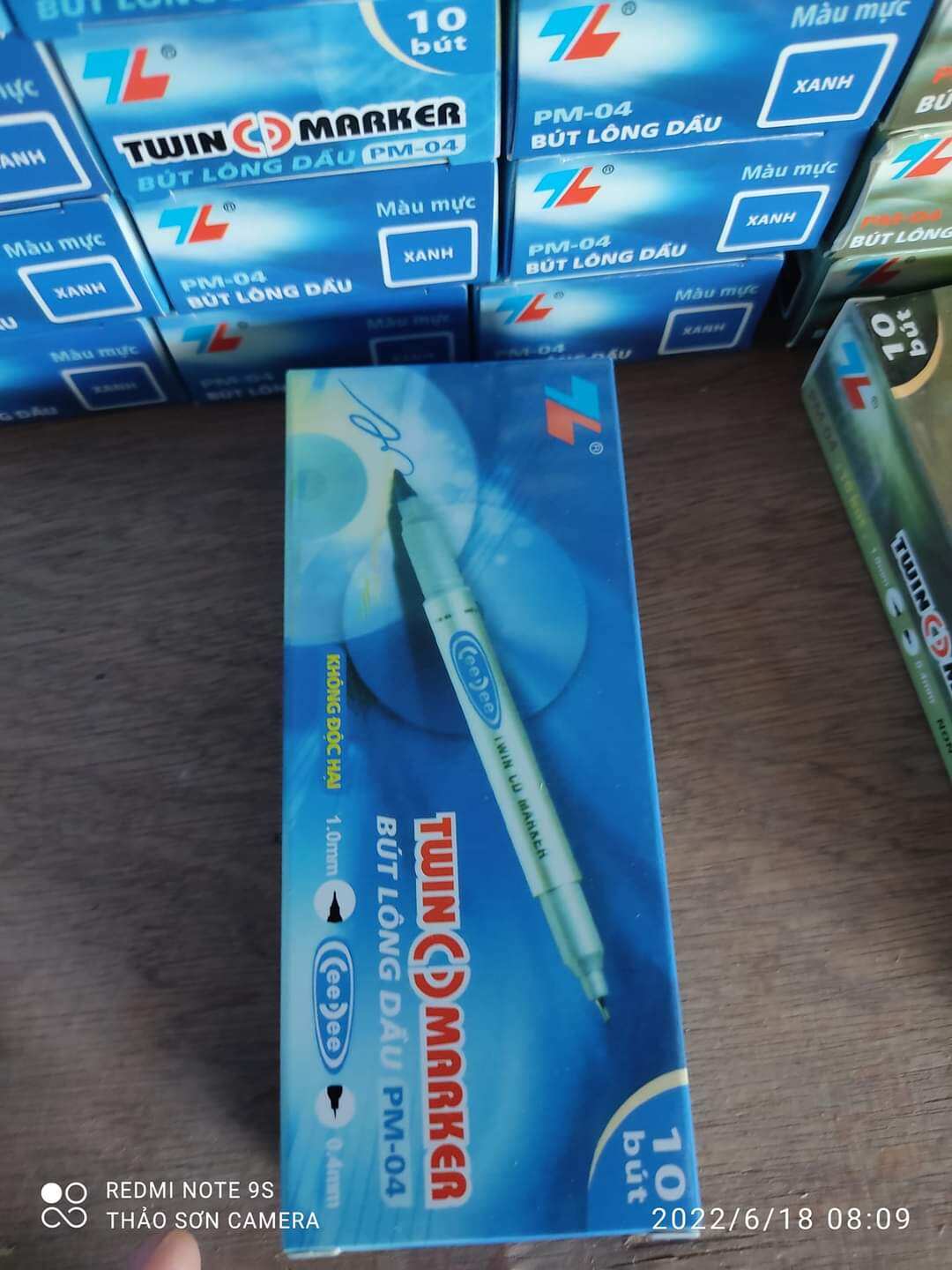 hộp 10 chiếc bút lông dầu Fo-Pm04