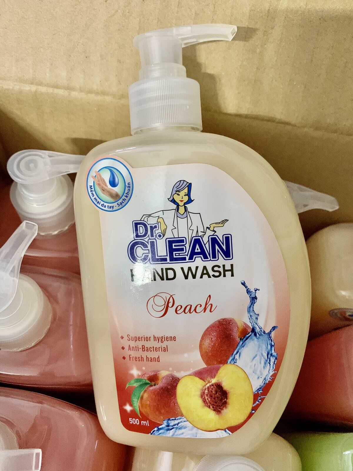 Sửa rửa tay sạch khuẩn Dr Clear hương đào 500ml