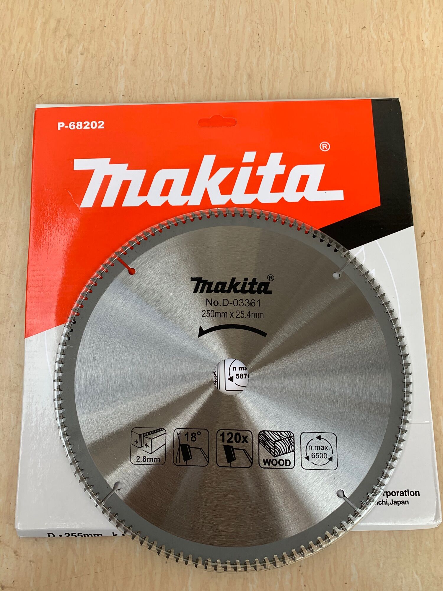 Lưỡi cắt nhôm makita 255mm