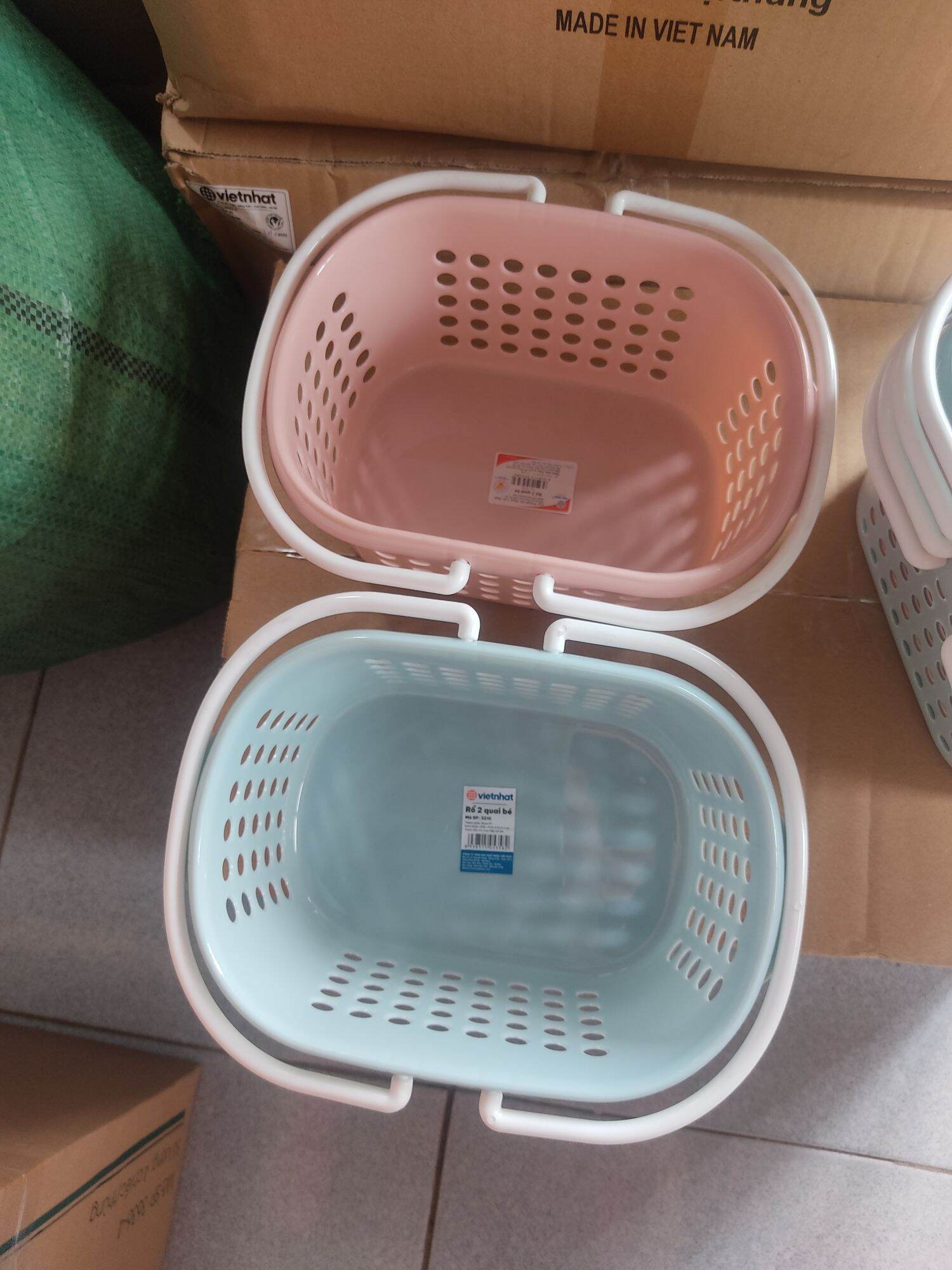 Rổ nhựa 2 quai sách kt 26x20x12.5cm hàng cao cấp việt nhật