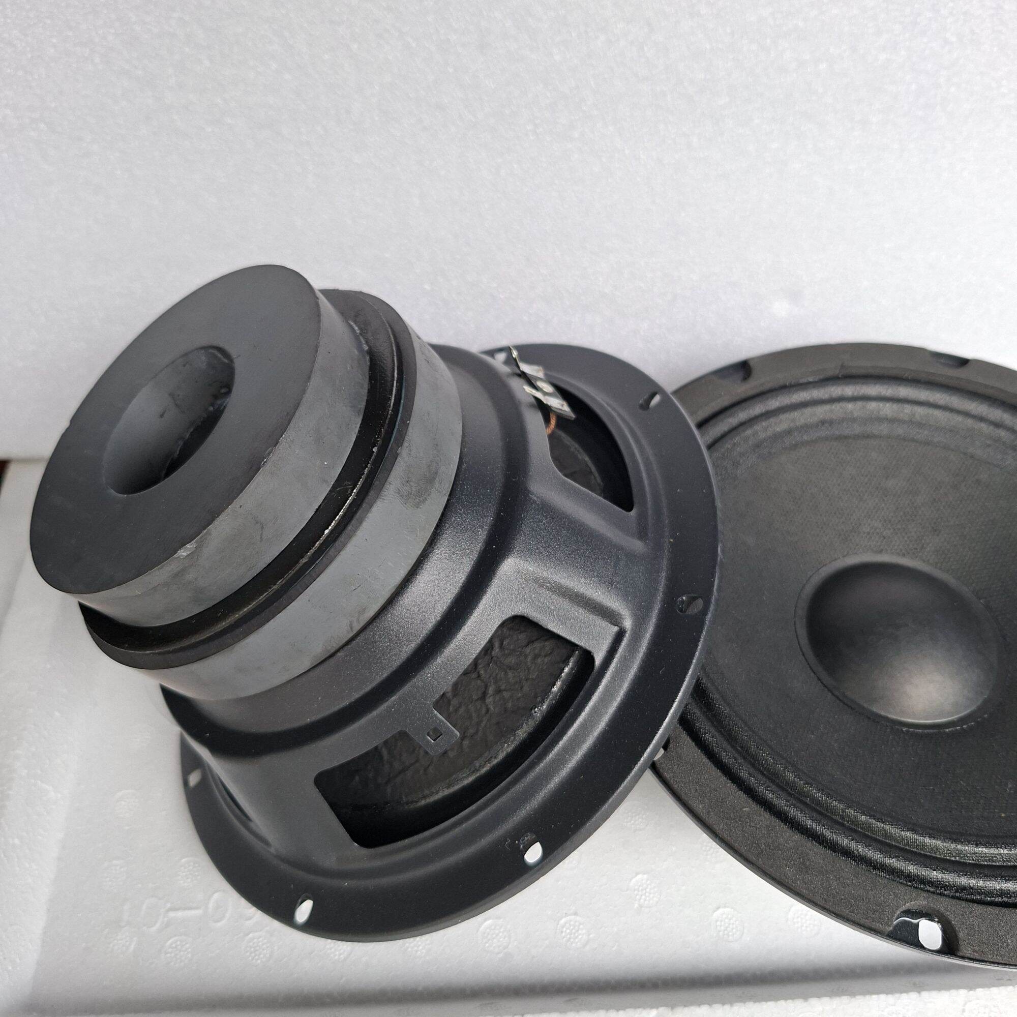  Loa bass 2 tấc viền vãi 2 từ chuyên ráp cho các loa kéo dùng mạch công suất K15.  K18 plus rất hay 