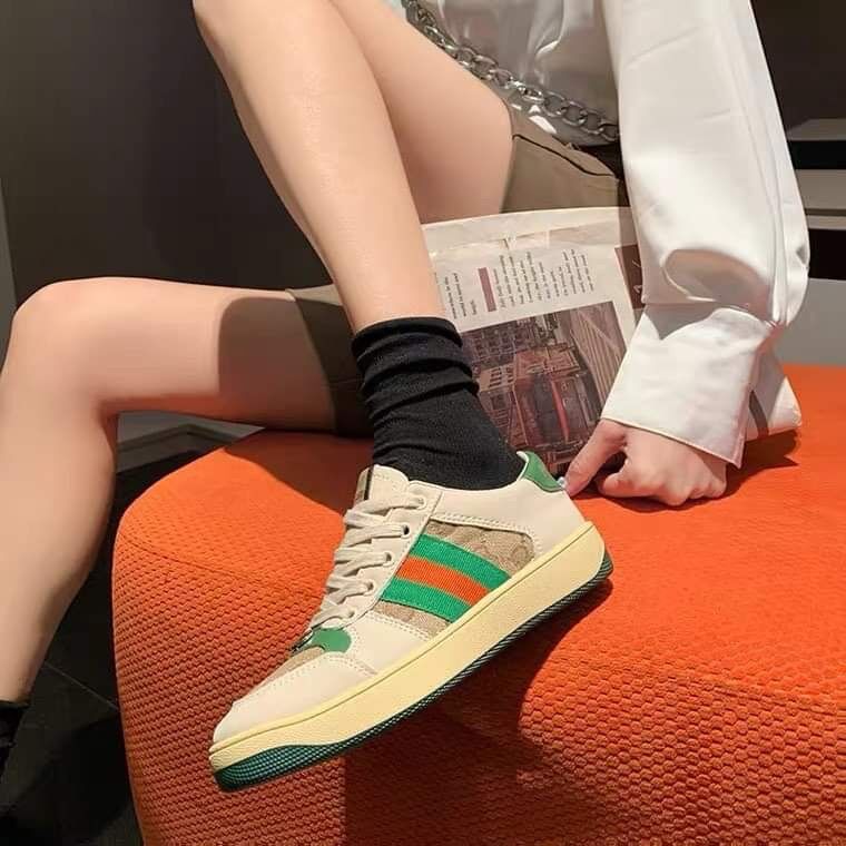 Giày của Lê Giang