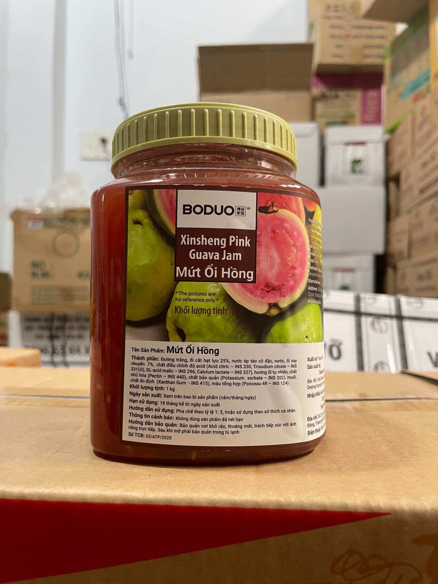 Mứt ổi hồng Boduo hộp 1kg