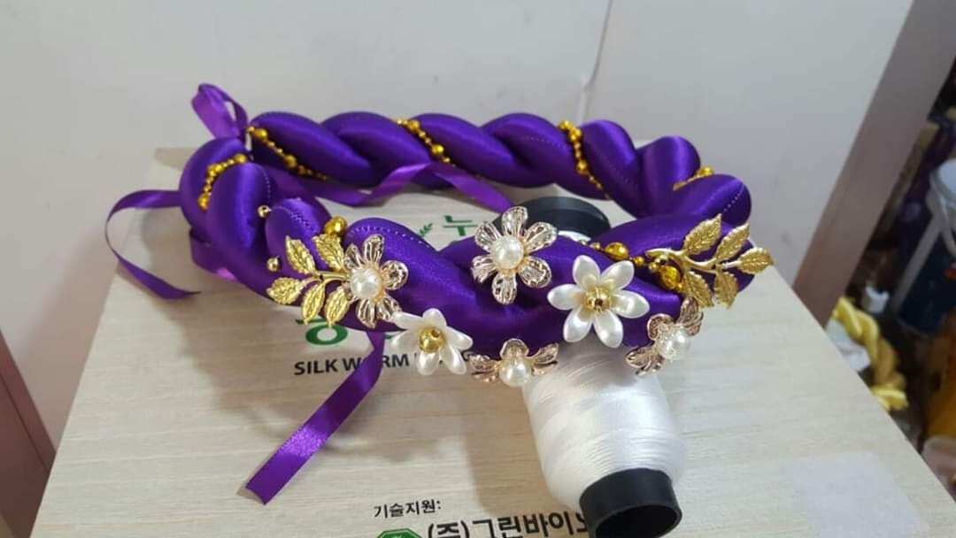 mấn cô dâu, mấn xoắn