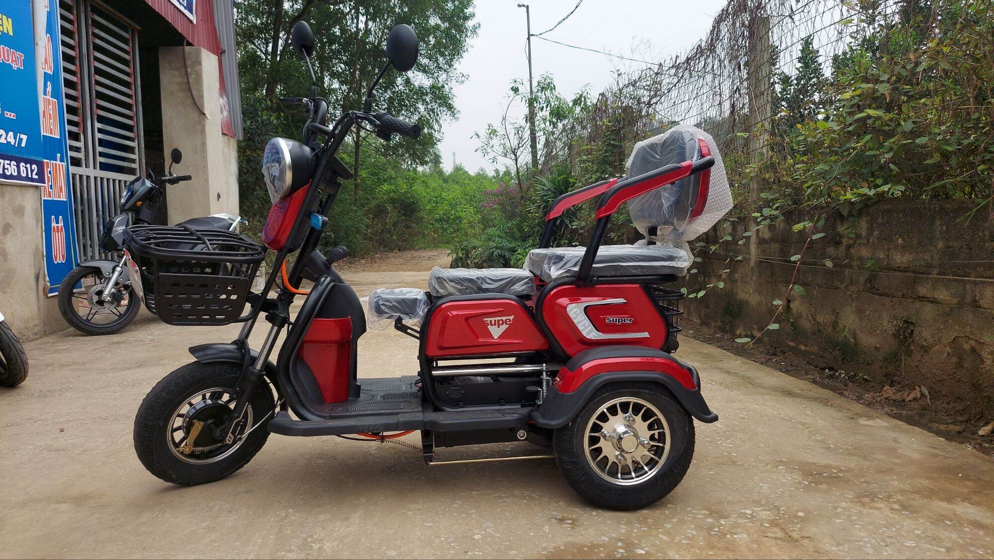 xe điện ba bánh 16.500.000đ hàng nhập khẩu nguyên chiếc thông tin 097 124 8255 ship hàng toàn quốc