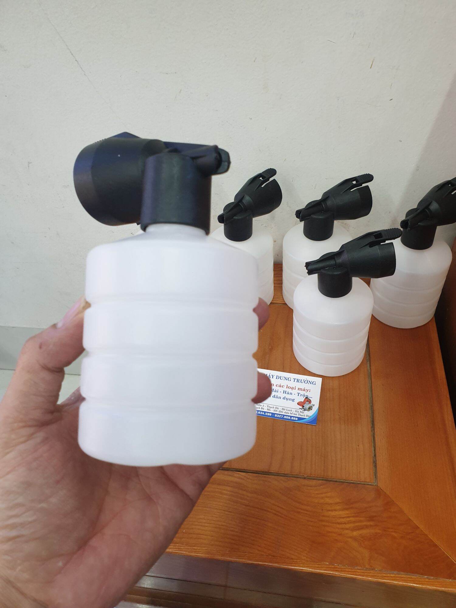 Bình xà bông tạo bọt tuyết cho máy rửa xe