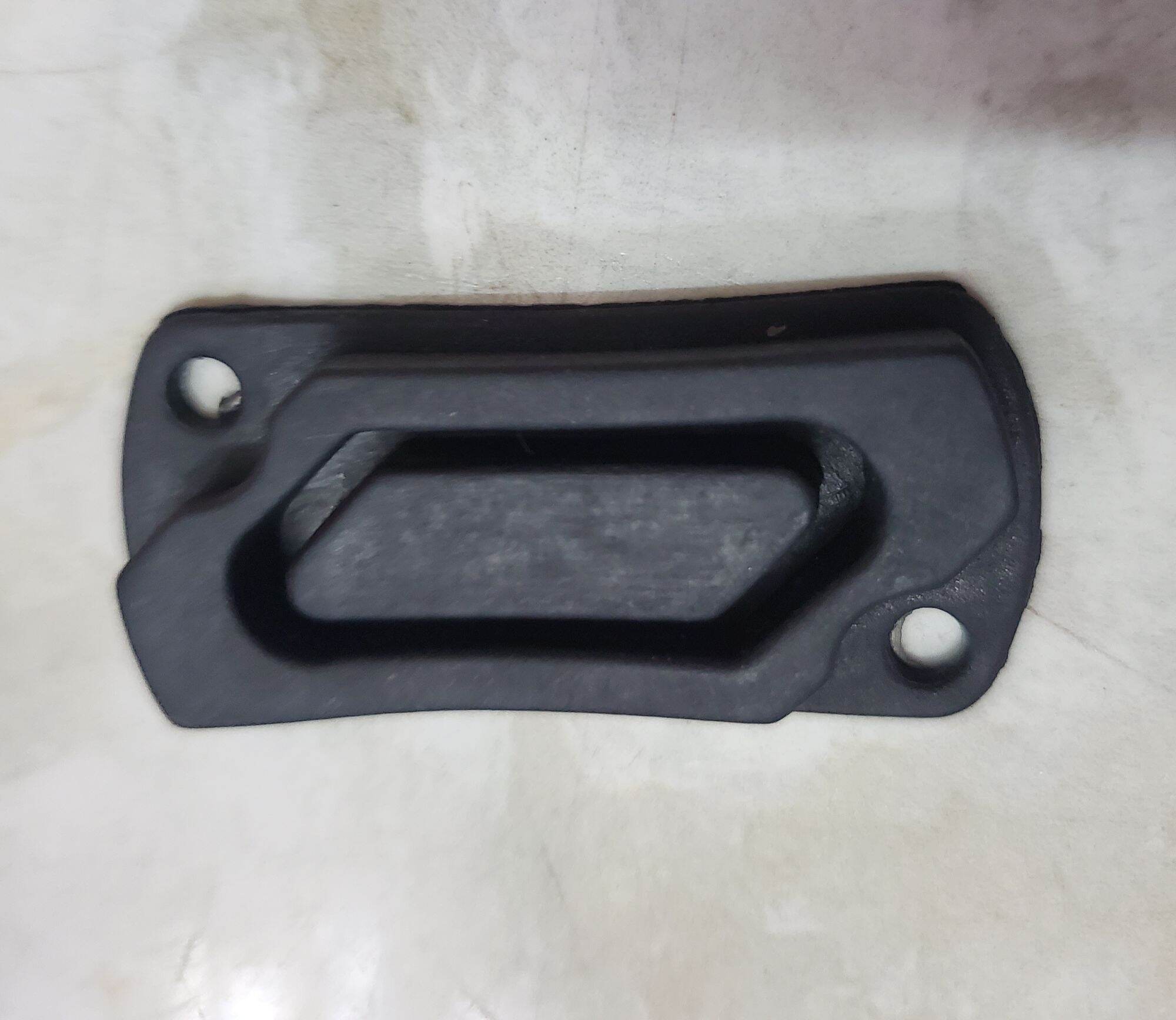 Nắp đậy thắng dầu xe Wave.