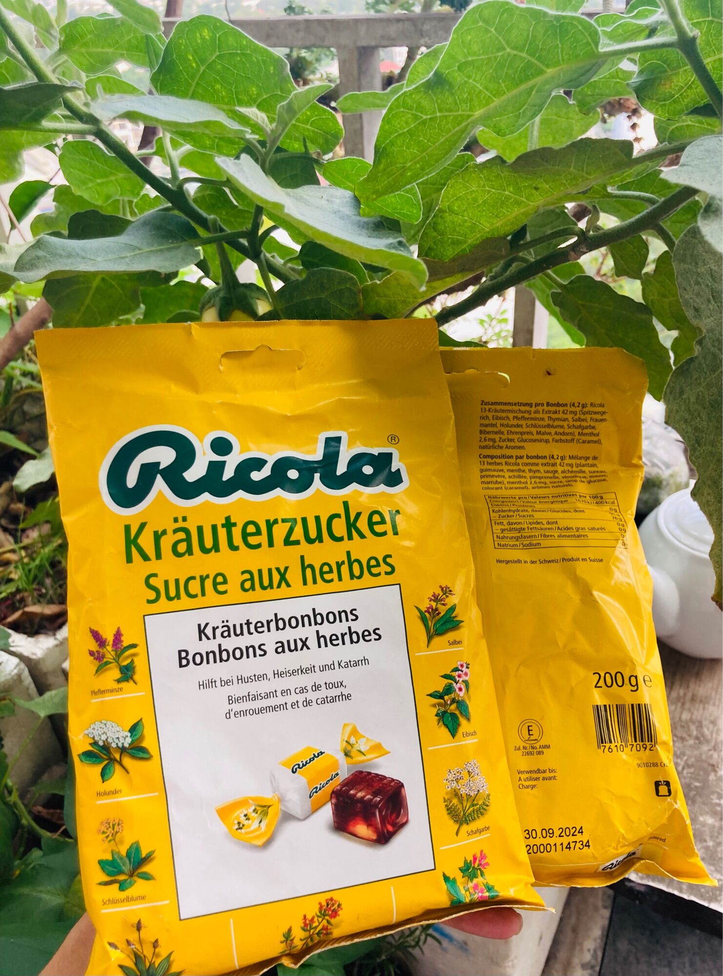 Kẹo ngậm thảo dược Ricola Thuỵ Sĩ