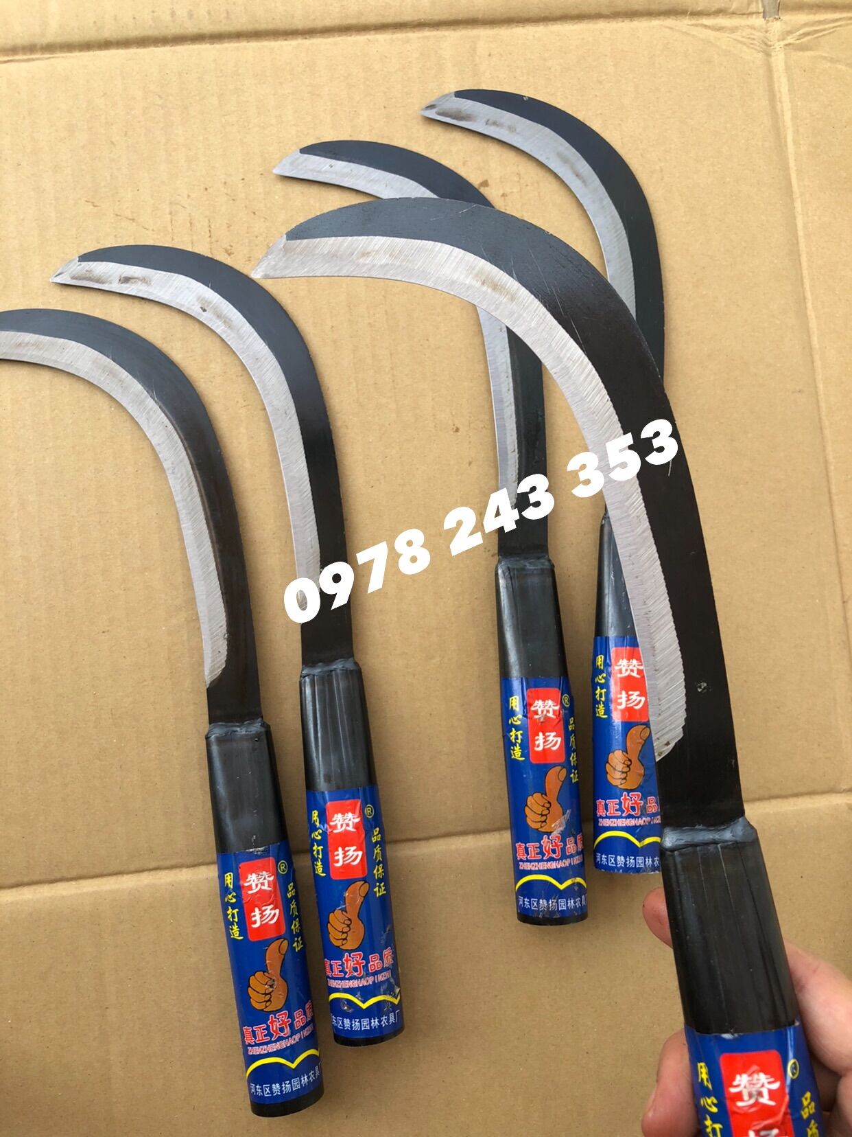 Liềm cắt cỏ lưỡi dao - cán liền chắc khoẻ - ngoặc nhỡ
