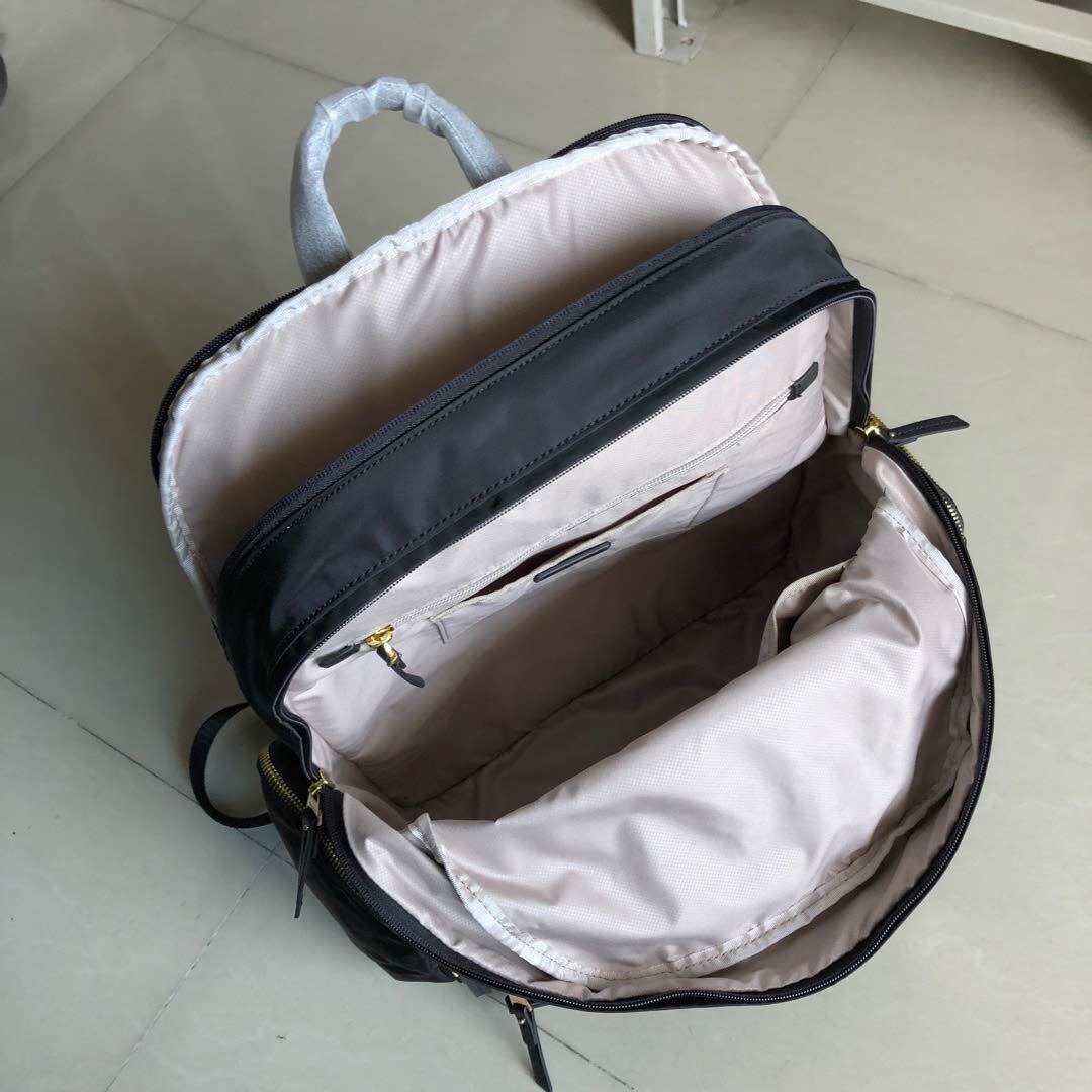 Balo Tumi nữ đơn giản