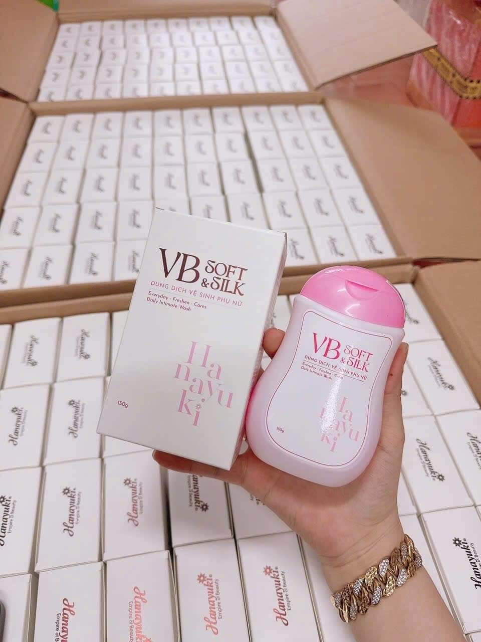 [Hoàn Tiền 8%]Dung Dịch Vệ Sinh Phụ Nữ Hana Soft Silk Hanayuki Mẫu Mới