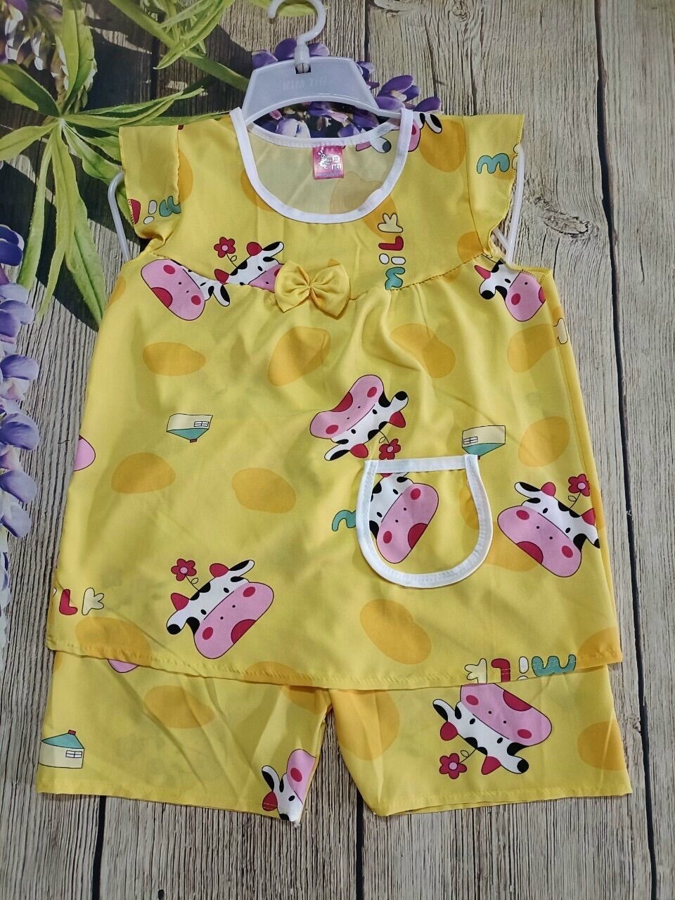(Hcm) BỘ LỤA CHO BÉ GÁI SIZE LỚN 25-35 KG( NGẪU NHIÊN)
