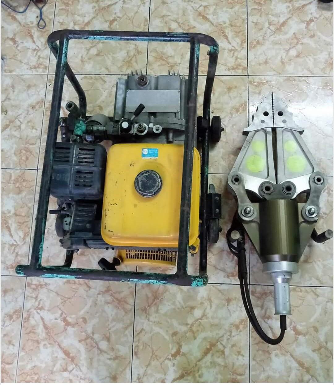 Banh thủy lực + máy bơm thủy lực xài xăng