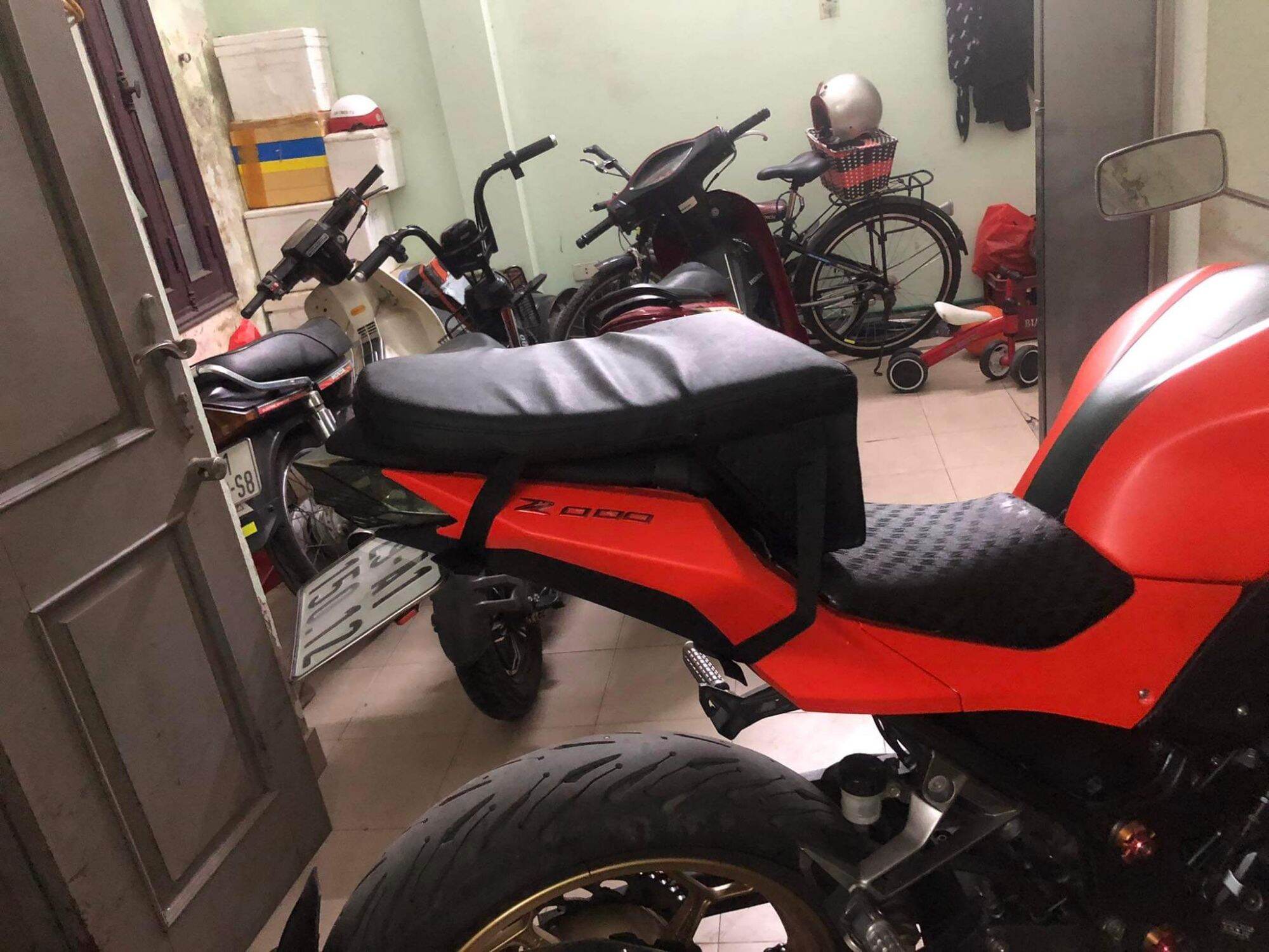 Yên phụ z1000