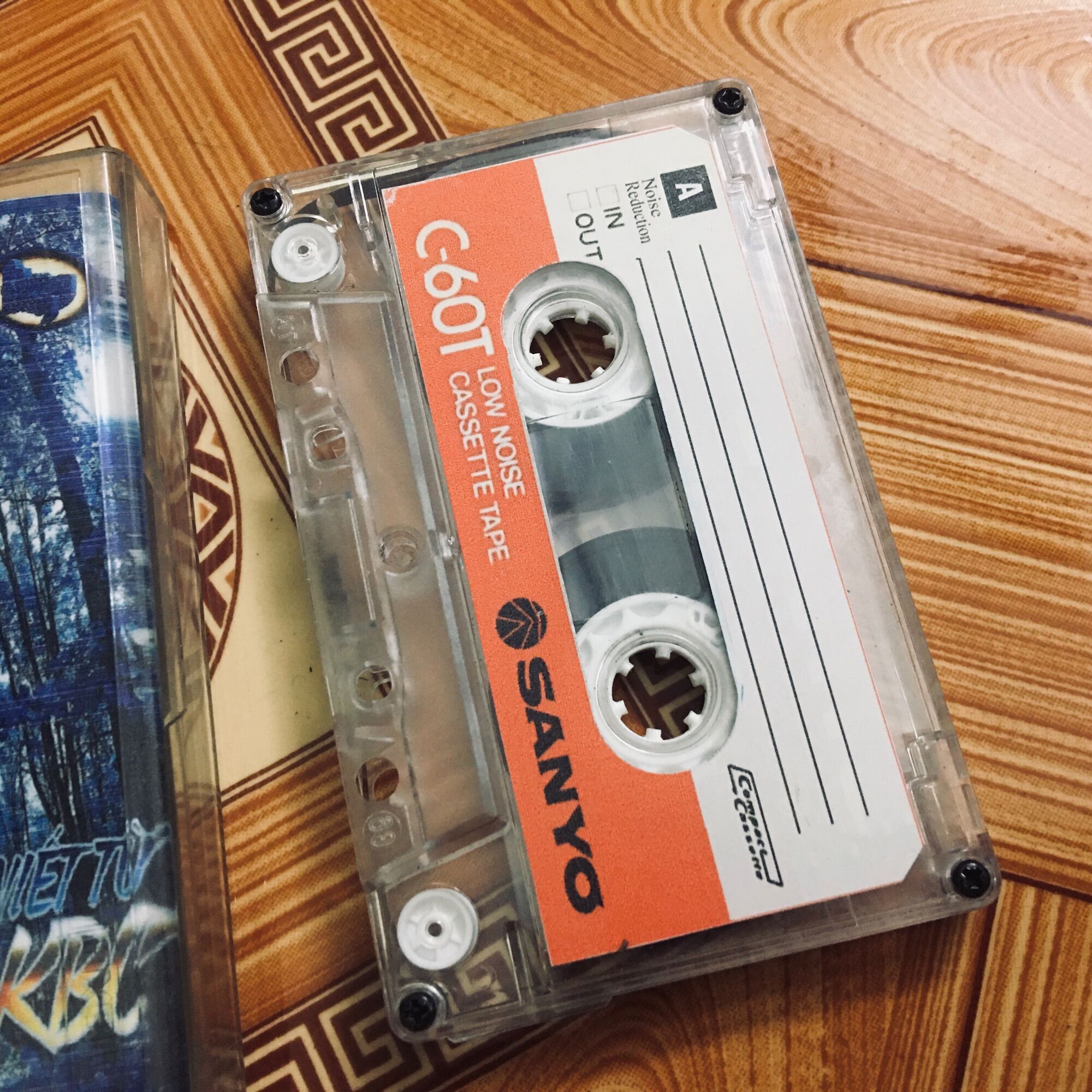 Băng casette Trường Vũ Viết từ KBC