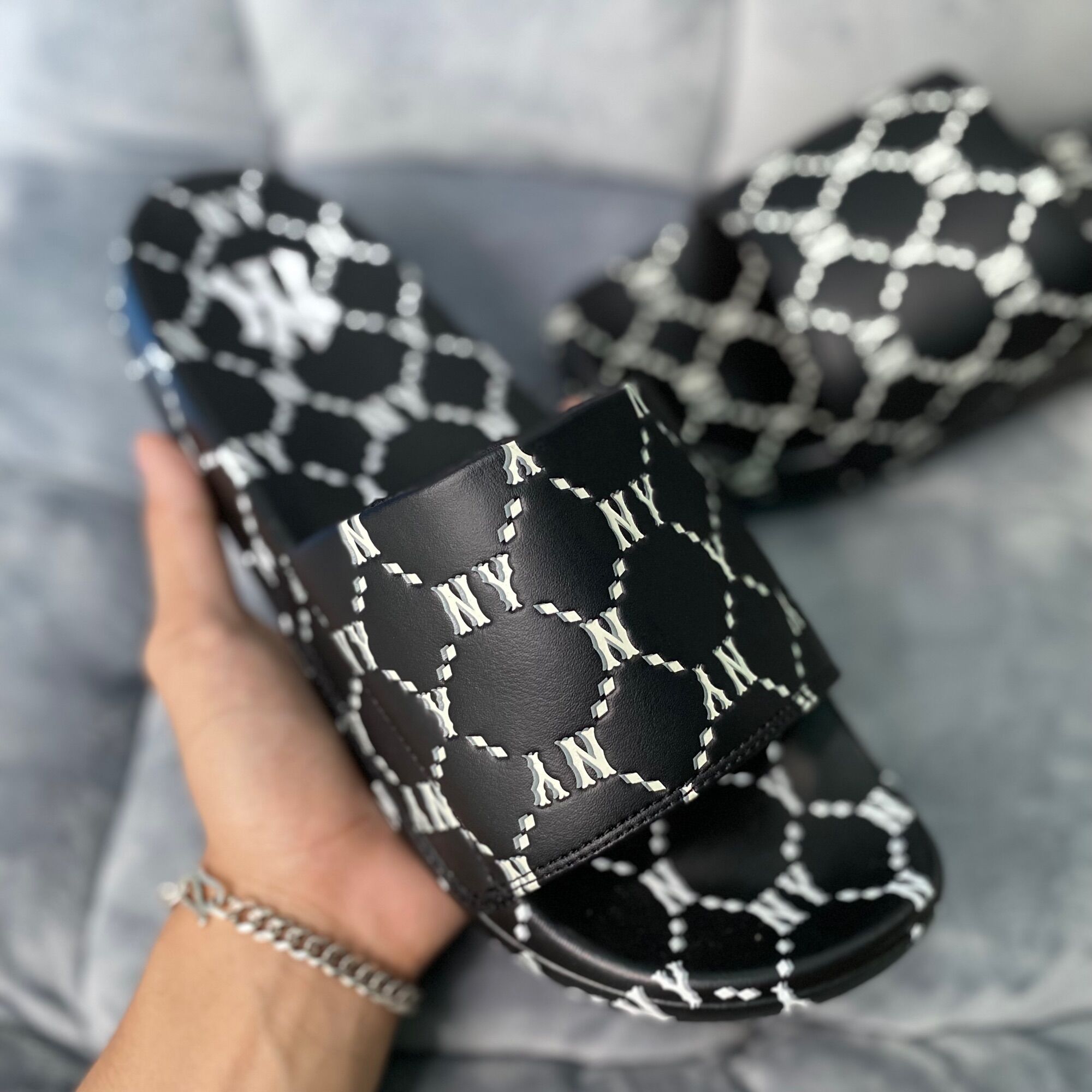[FreeshipMAX][Chính Hãng] Dép MLB Monogram Chính Hãng - Jan.Authentic