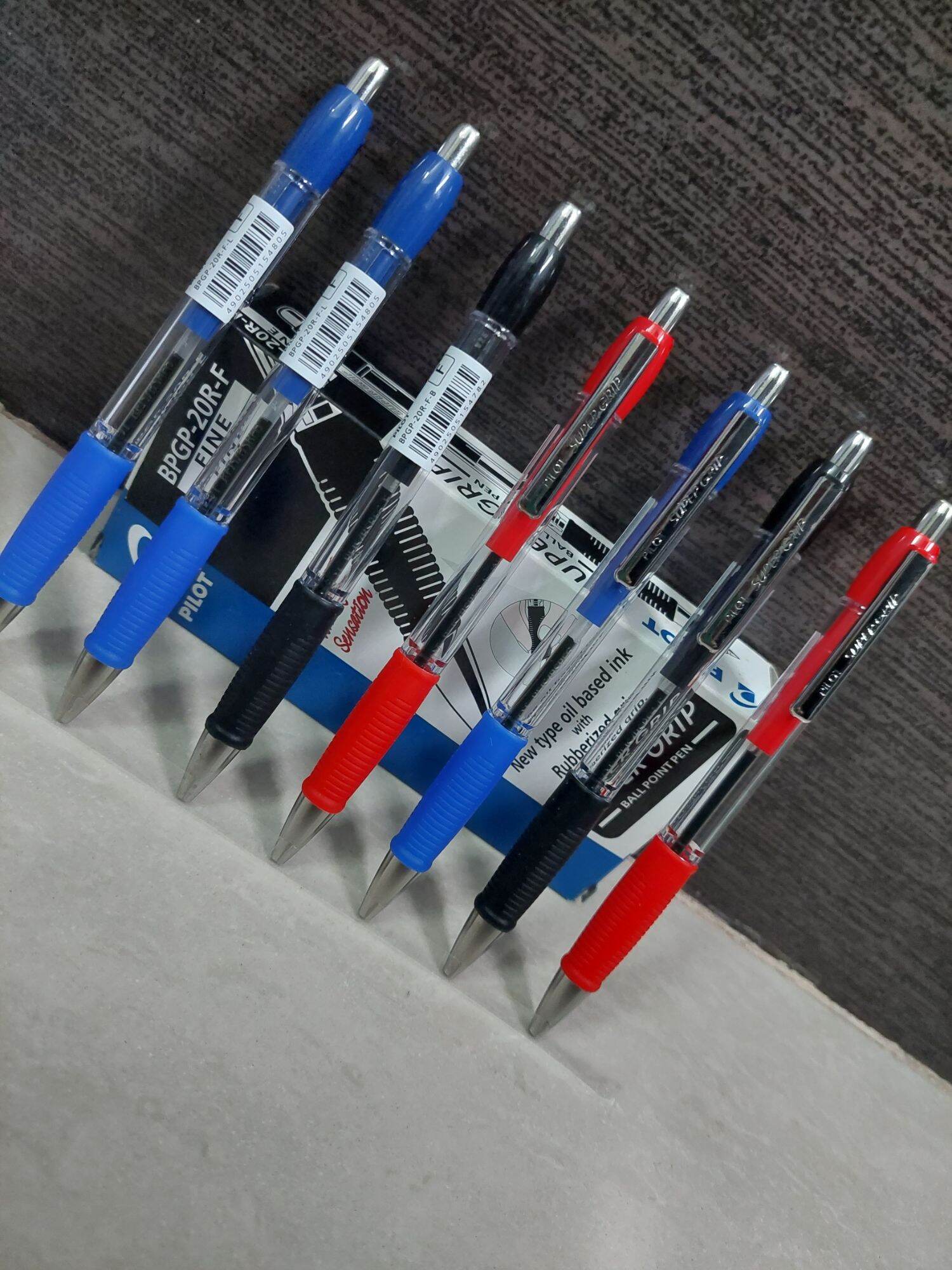 Bút Bi Bấm Super Grip ( BPGP-20R-F) ký tên cao cấp của Pilot (Made in Japan)
