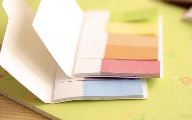 Giấy nhắn sticky note màu sắc