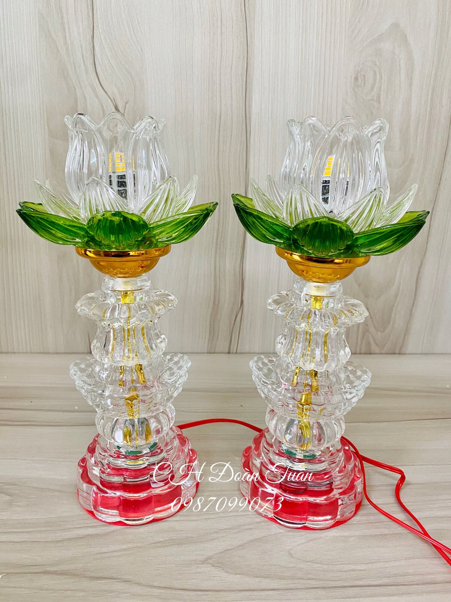 Pair of Crystal Altar Lamps Made of Glass, 30cm High