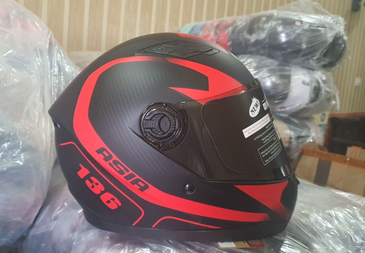 Mũ bảo hiểm fullface MT136 ASIA
