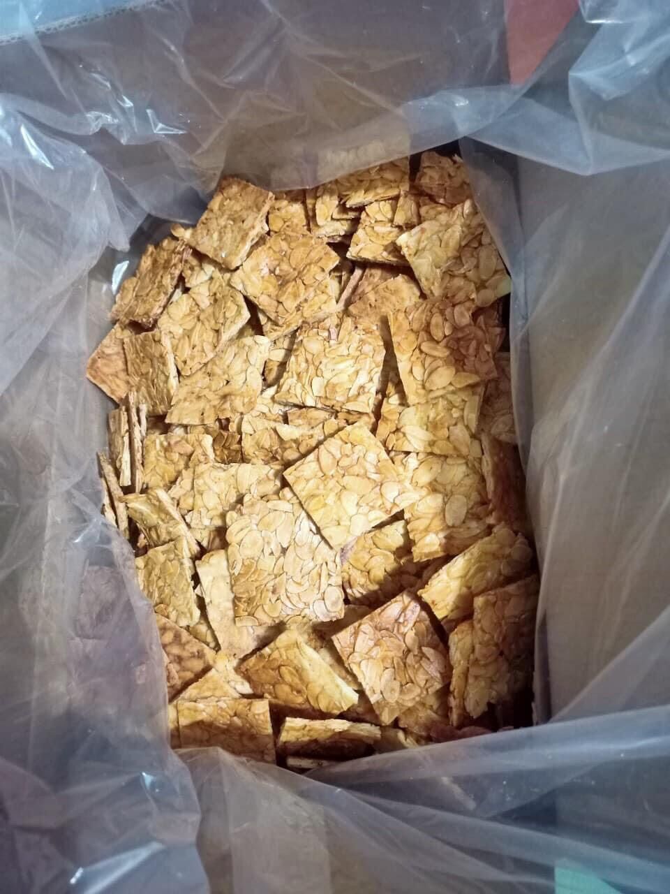 200G Bánh ngói hạnh nhân
