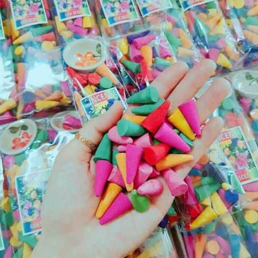 NỤ TRẦM HƯƠNG TẨY UẾ THÁI LAN (1 bịch 100 viên)