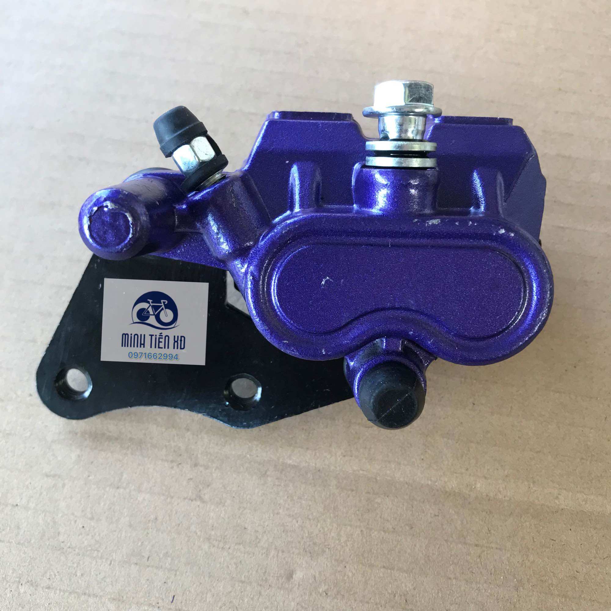 Củ phanh dầu dưới xe điện 133s