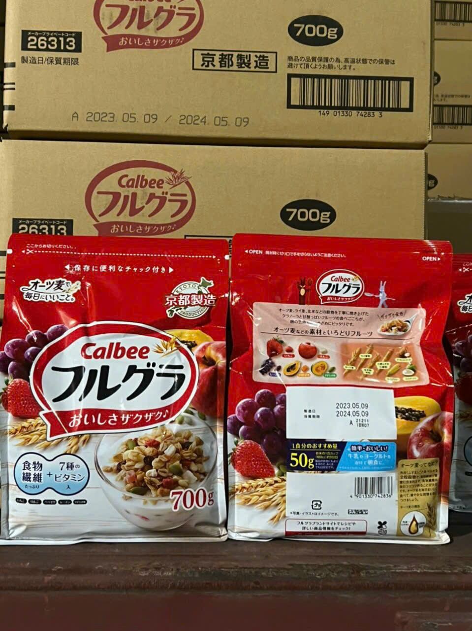 Ngũ cốc dinh dưỡng ăn kiêng Calbee 700g