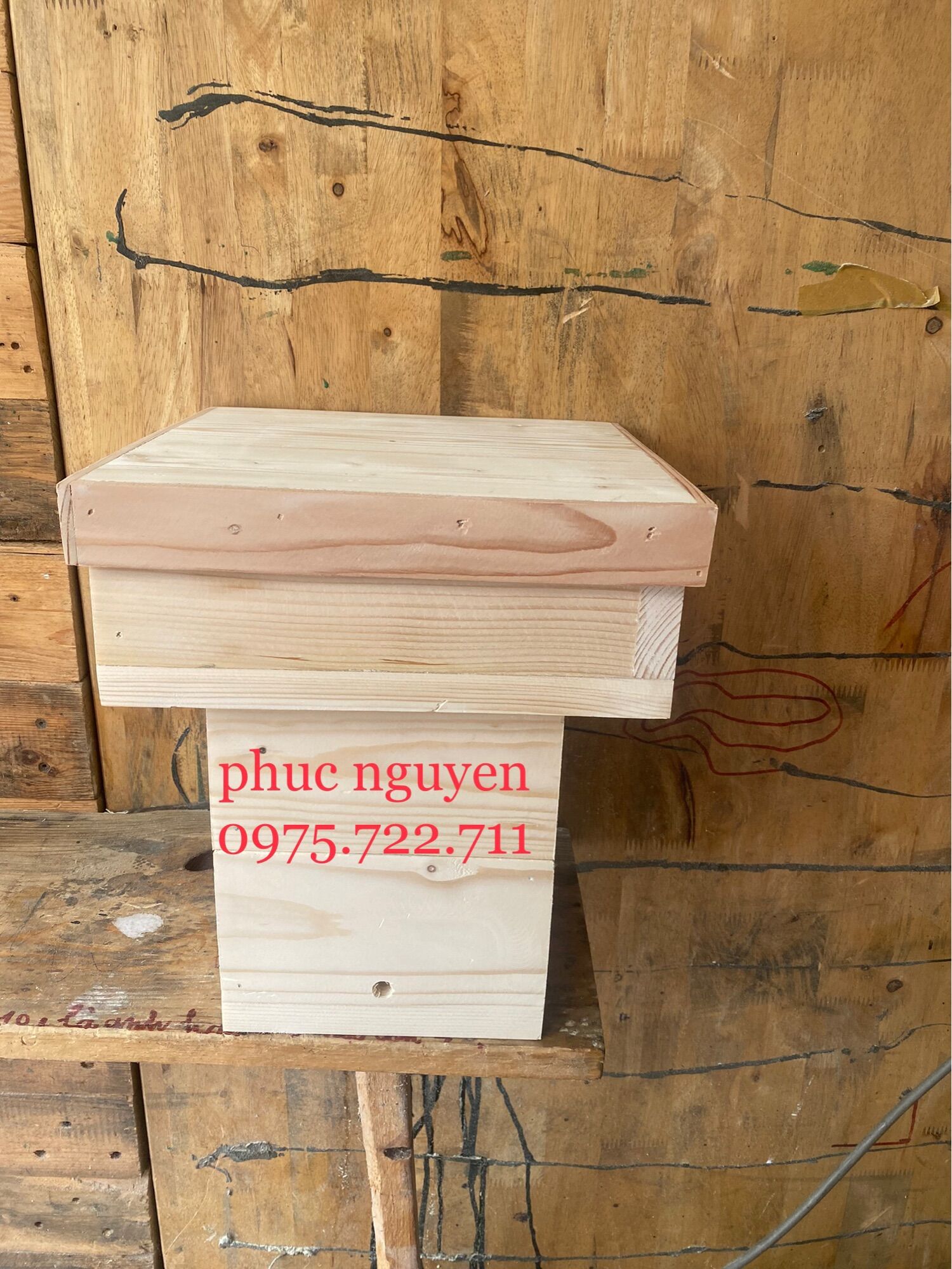 Thùng nuôi ong dú chuyên dụng khai thác mật