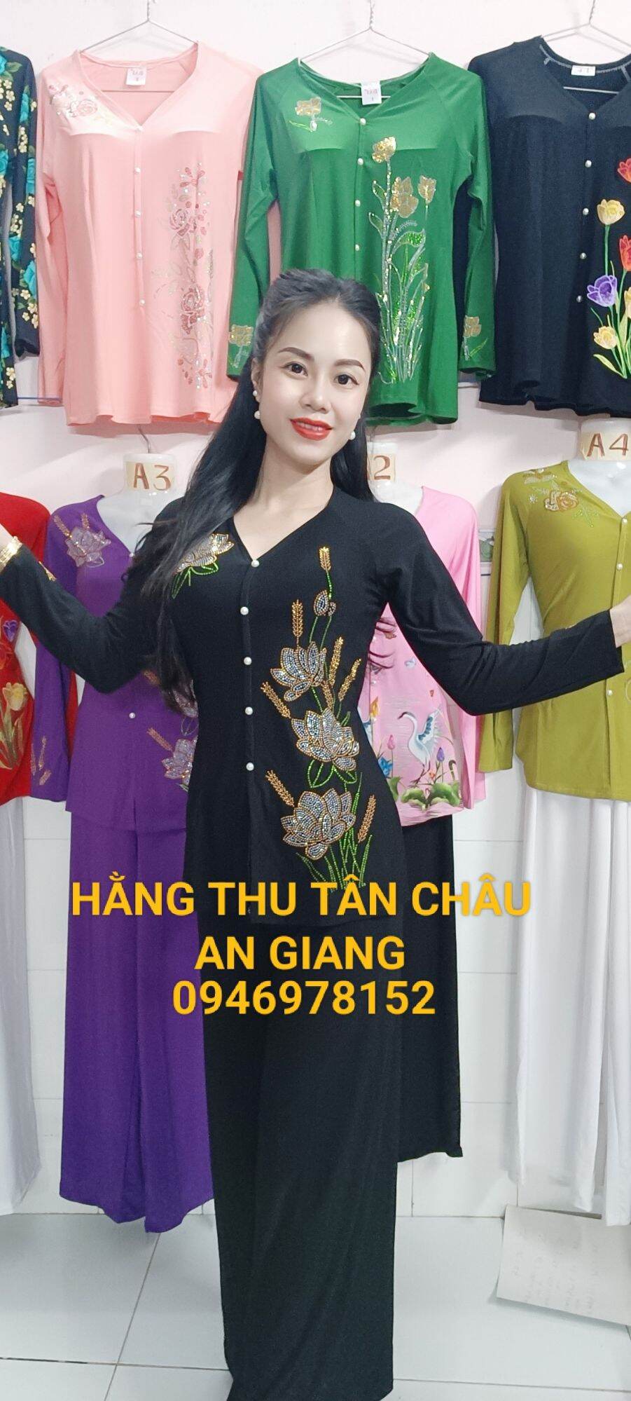 Bộ bà ba đính đá bông lúa