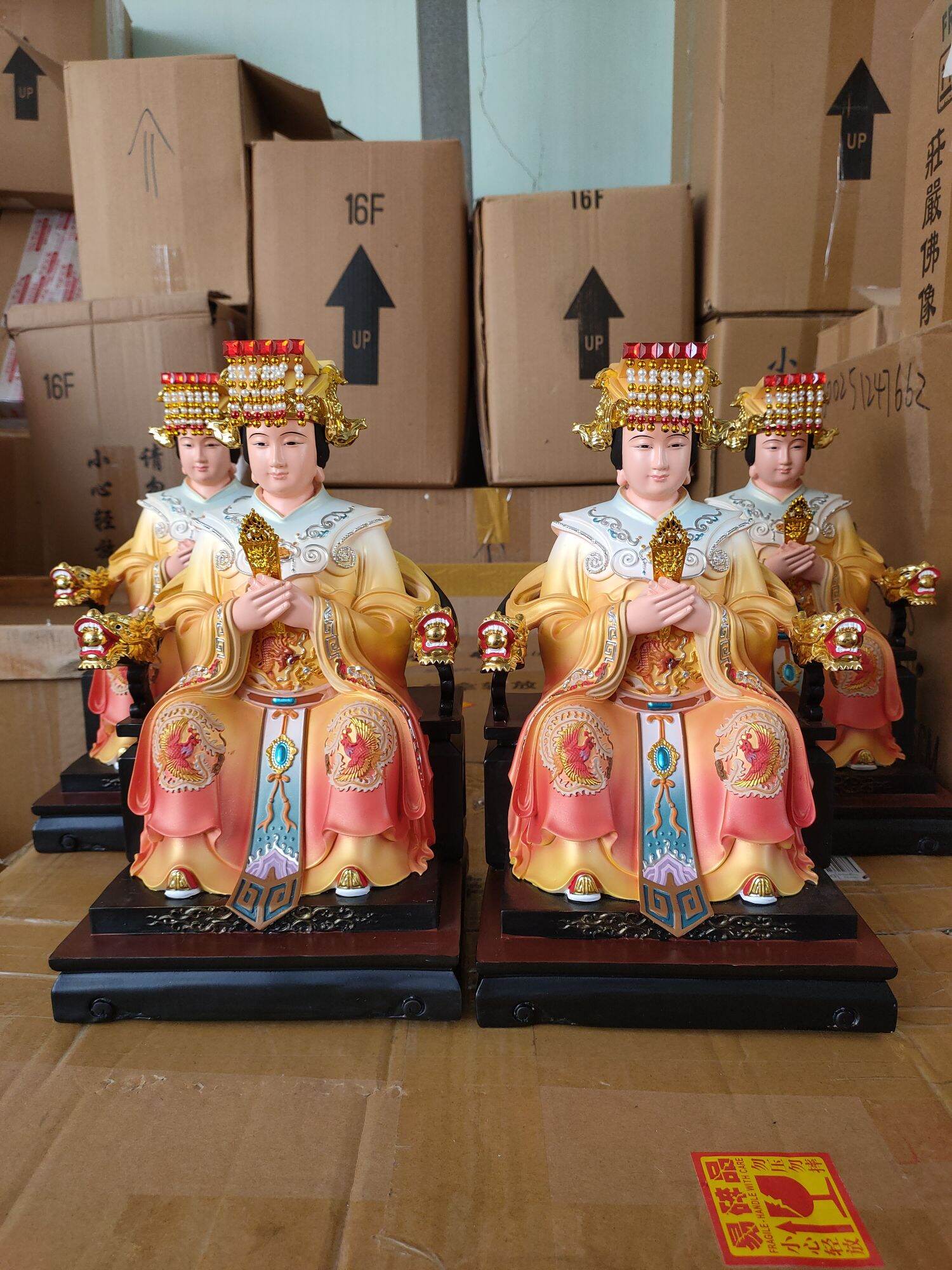Tượng Thiên Hậu Thánh Mẫu 30cm
