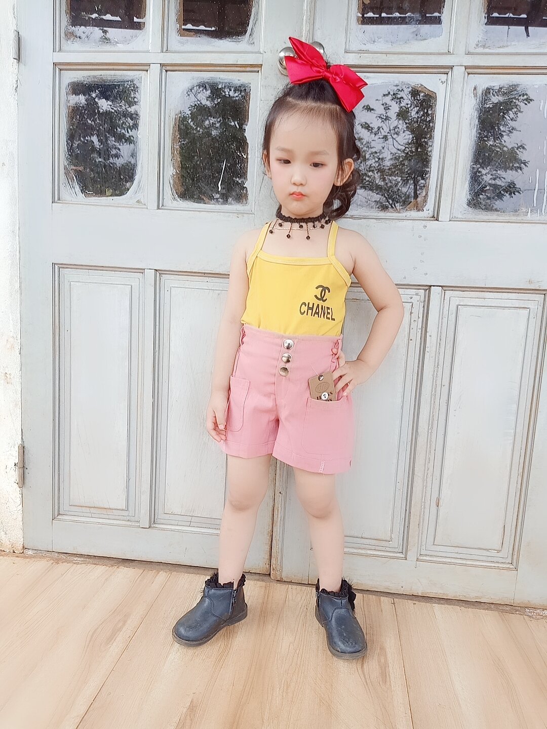 Quần kaki đùi cho bé gái (7-13kg)