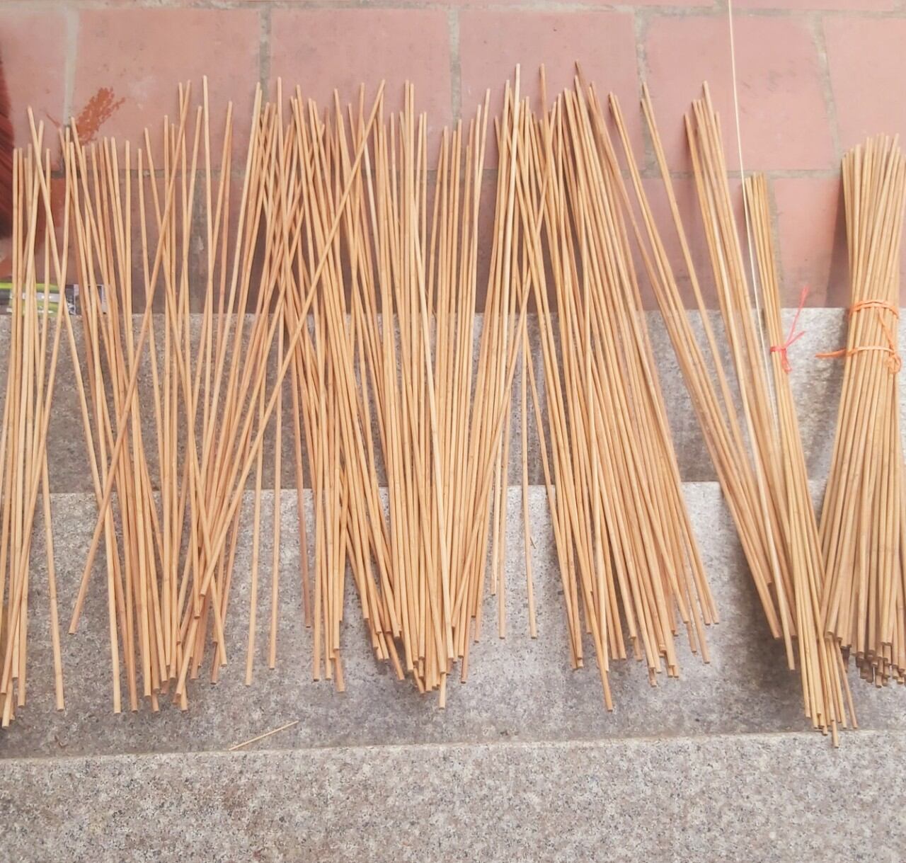 1kg nan tre 2,5 ly