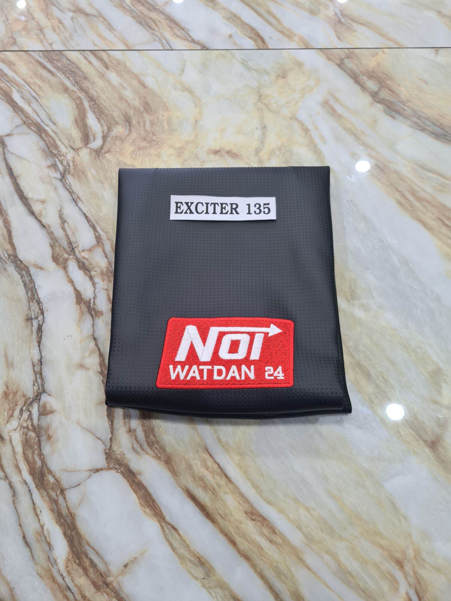 Áo Yên Exciter 135 CarBon 3D Chữ Thái Dầy Mịn Loại 1