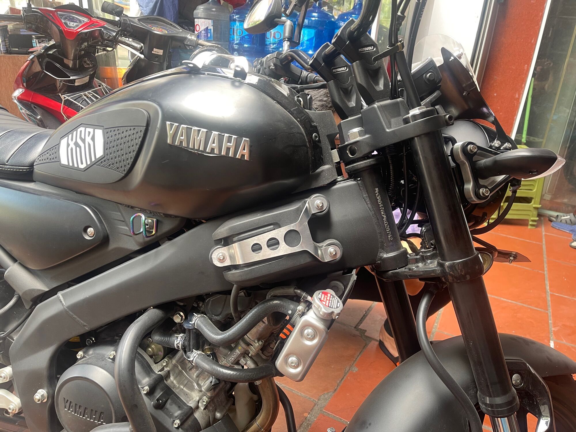 Ốp hộp điện Yamaha xsr155
