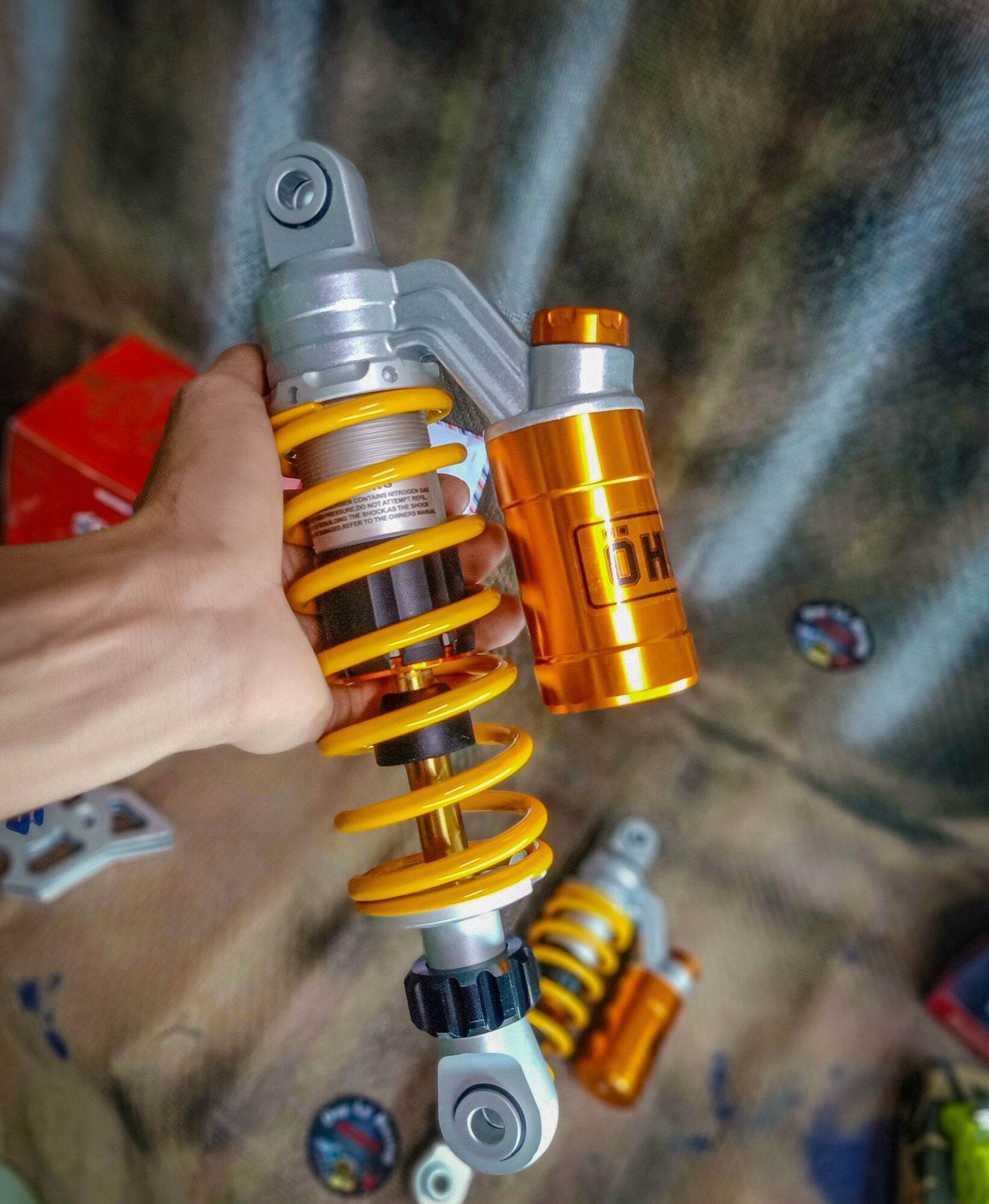 Phuộc Ohlins 1.1 cho sirius. giảm xóc sau cho sirius.