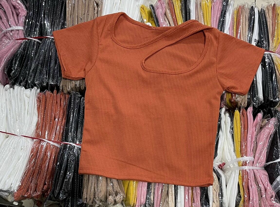 ÁO CROPTOP CHÉO NGỰC