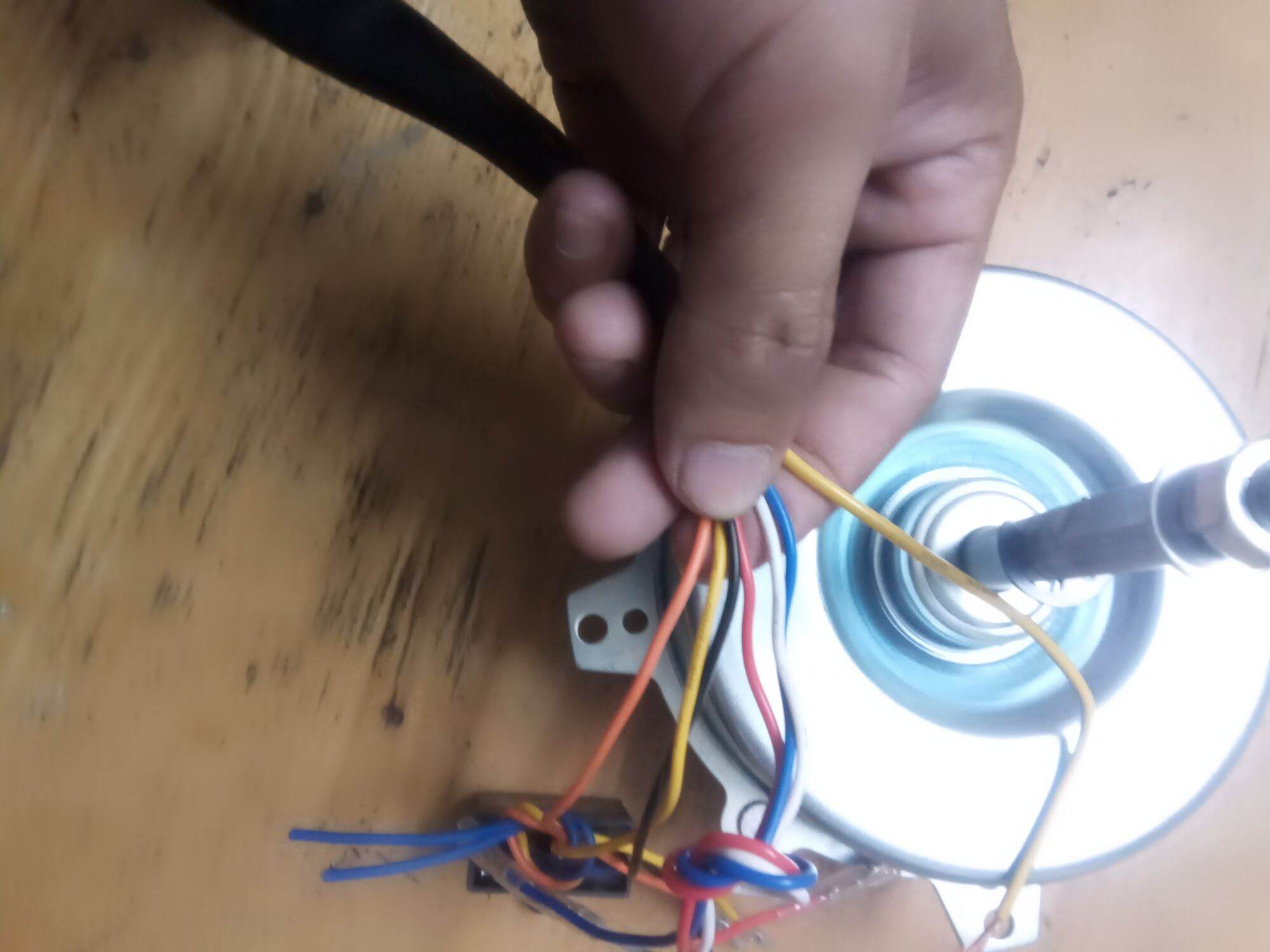 Mô tơ quạt điều hoà hơi nước cs 120w.