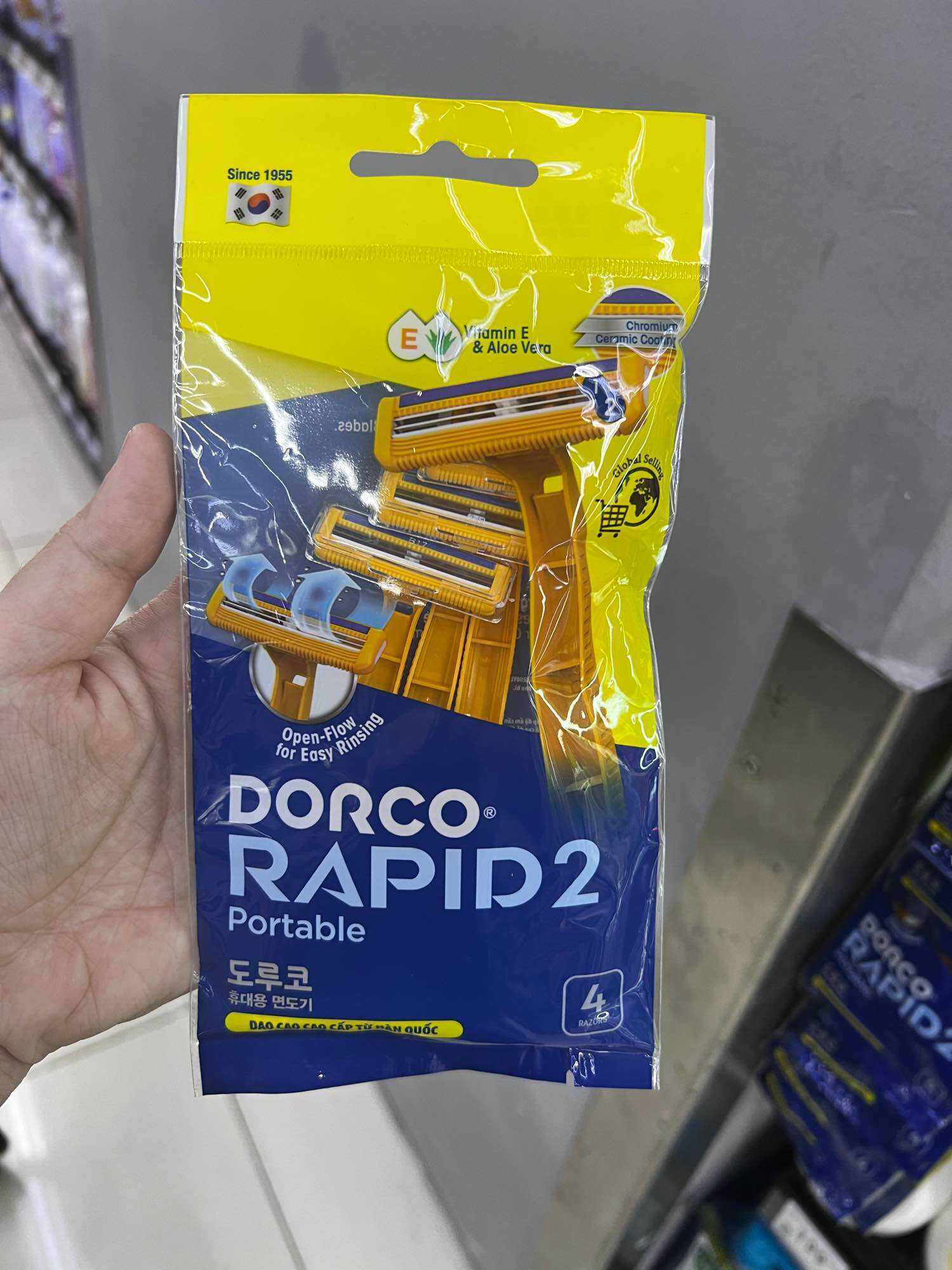 DAO CẠO DORCO MUA 1 TẶNG 1